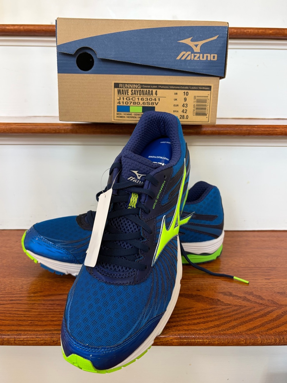 Men’s Mizuno Wave Sayonara 4 Running Shoes - Navy with Neon Yellow Accents - New